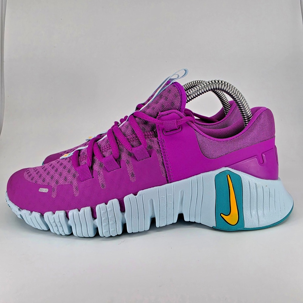Nike Womens Metcon 5 Training Shoes Size 8 Hyper Violet Dv3950-501